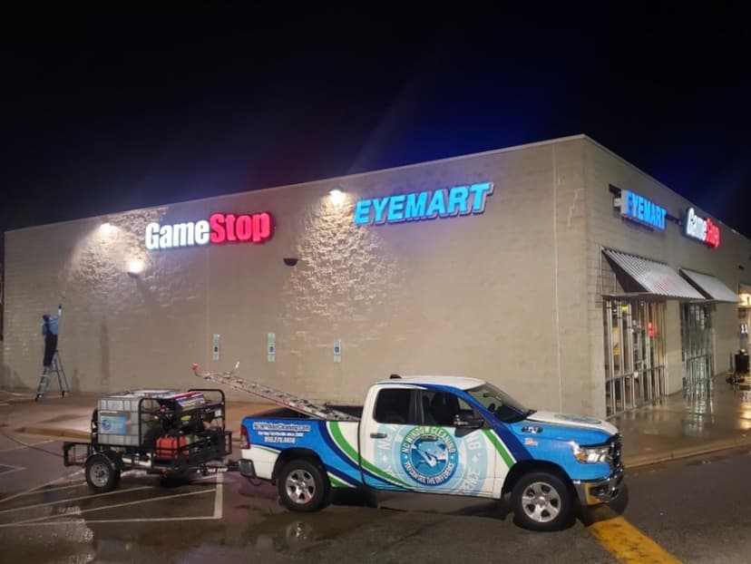 Supporting Local Businesses and Neighborhoods's image